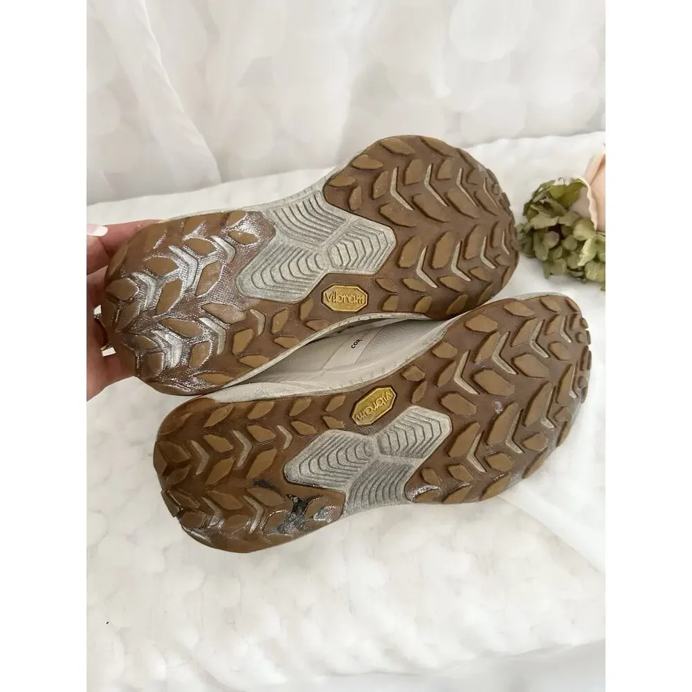 Hoka One One Transport Running Shoes Womens Size 7 B White Beige Vibram Sole